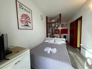 Seafront Studio Apartment+Balcony - Podgora - 2