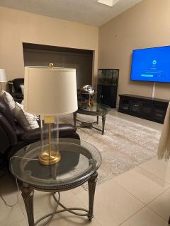 Fully furnished 2-bed & 2-bath - East Brunswick - 2