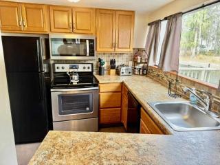 Walk to the Beach - Lagoon View 2 bd 2 ba Seascape Villa - Hilton Head Island - 3