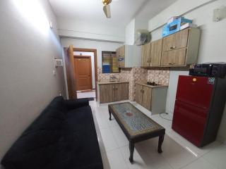 Luxurious 1 Bed Apartment - Islamabad - 8