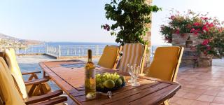 Andros Private Villa Overlooking the Blue Aegean sea - Kipri - 5