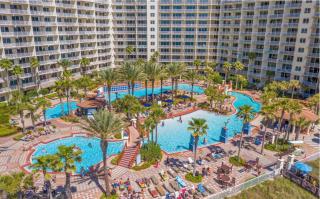 Spacious 2-Bedroom Condo Beachfront Resort! By Dolce Vita Getaways PCB! - Panama City Beach - 7