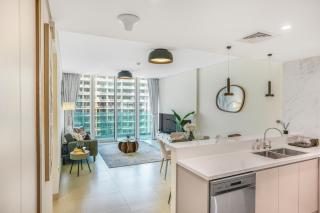 Sea View Apartment located on the 39th floor with rooftop pool close to world trade centre - 8