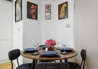 Modern & Cozy 1-Bed Flat in Hemel City Centre - Free open air Parking, Fast WiFi & Self Check-in - Hemel Hempstead - 6