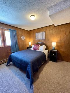 Winter Wonderland Getaway I Alpen Villas at Powderhorn Mountain - Bessemer - 1