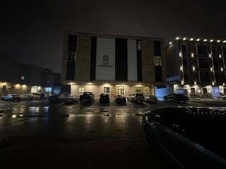 Smart Access Studio in Al Narjis - 65 TV - Riad - 1