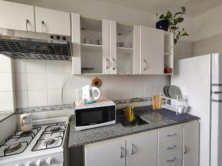 Bonito departamento luminoso - 2