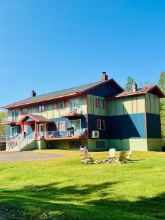 Cozy Mountain View Condo at Powderhorn Mountain - Bessemer - 2