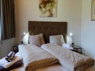 Charming holiday home with Whirlpool - Leutasch - 4