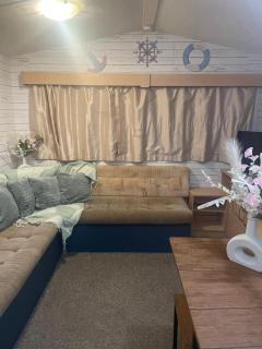 6 Berth Caravan At St Osyth Beach In Essex Ref 28045G - Clacton-on-Sea - 4