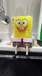 A warm cozy room traders park - 9