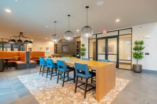 Chic Stay Fast WiFi & Free Parking Austin - Austin - 1