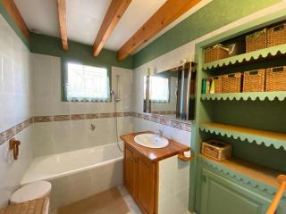 holiday home, Grayan-et-l'Hôpital - 1