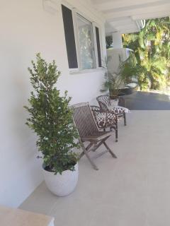 Palm Springs Bungalow - Trinity Beach - 8