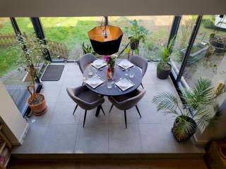 Spacious Home with Conservatory Dining PTK - Londra - 7