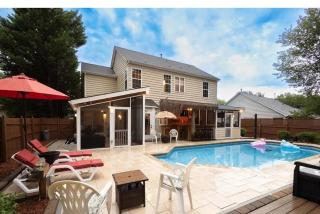 Tiki Hut, Bar, Kitchenette, Grill, Firepit at Pool - Charlotte - 5