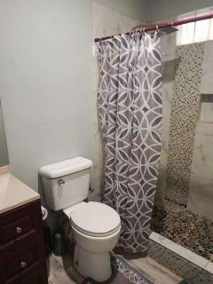 Charming 1 Bedroom house with WiFi, AC in Brilliant St James - Dibe - 2
