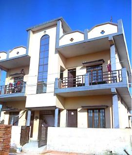 Naini Bliss - - 8