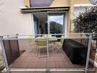 Appartement 2 Pièces Climatisé avec Garage - Grau-du-Roi - FR-1-731-131 - Le Grau-du-Roi - 9
