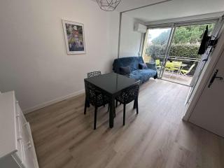 Appartement 2 Pièces Climatisé avec Garage - Grau-du-Roi - FR-1-731-131 - Le Grau-du-Roi - 5