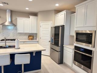 Friendly Host Near Loop 202 with Mountain views - Phoenix - 4