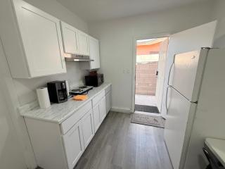 Vegas Apt 10 Mins to The Strip - 0