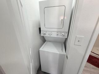 Vegas Apt 10 Mins to The Strip - 2