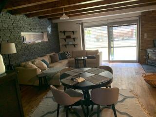 Apartment house right on the Alpinka Golf Course - Bankov - 2