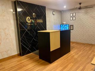 Crayons Hotel - Chennai - 7