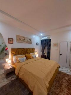 3Bed Profssnal & Family Friendly with Swimming pool, Work Stns, PS5, Gym & near Beaches - Lagos - 5