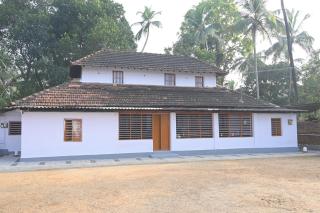 Siri Homestay Century Old Farmhouse - Jadkal - 5