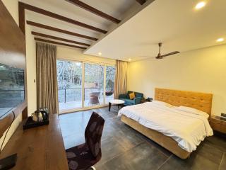 Zeenath Taj Gardens - Yelagiri - 3