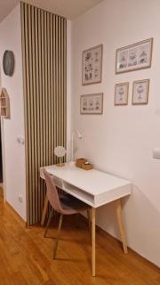 Modern apartment Otto - Zagreb with parking - 9