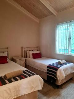 Point Village Accommodation - Snowdove - 7