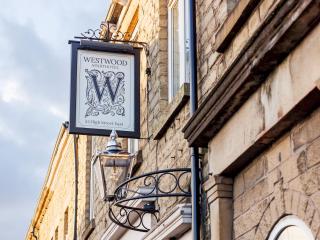 Peak District Retreat Stylish Glossop Hideaway Pass the Keys - Glossop - 0
