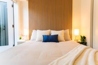 Luxury Scandinavian Suite Cozy and Bright - North Vancouver - 8