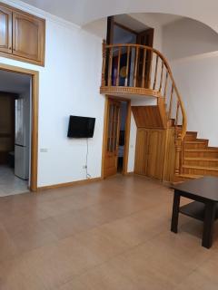Rent Inn Yerevan on Nalbandyan Street - Erevan - 1