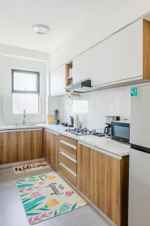 A Contemporary 2-Bedroom Master Ensuite Unit - Kilimani - Nairobi - 9