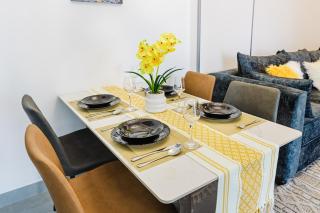 A Contemporary 2-Bedroom Master Ensuite Unit - Kilimani - Nairobi - 6