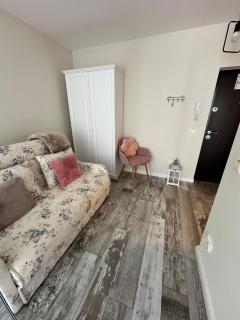 Eva's Home - 2