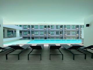 Utopia Central Phuket Town - Ban Ket Ho - 7