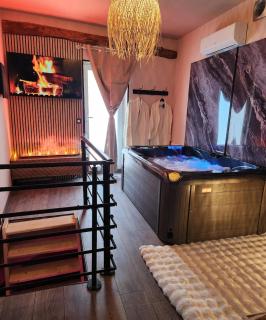 Loveroom Romantique La Mure - La Mure - 7