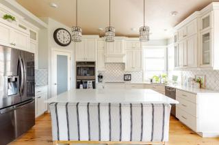 SE Boise Serenity, Covered Patios, Gas Fire Pit, Games - Boise - 0