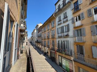 Alloggio dei paratici - 1