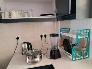 Nash issah - 2BEDROOM Excutive Air - 9