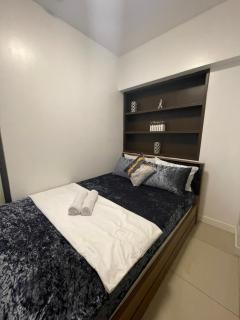 2bedroom with 2balcony with pool view 1633-34 - Manila - 7