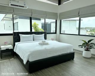 Villa Serenity - 5 bedroom Laguna - - 3