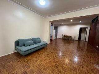 A Apple Room - Sydney - 1
