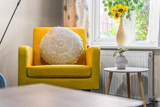 Quaint City Home Sleeps6 3BDR Bham CC 10 mins - Birmingham - 0