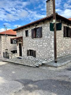 Saint George Apartments II & III - Kalavrita - 6